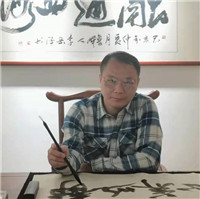 陈晨.jpg