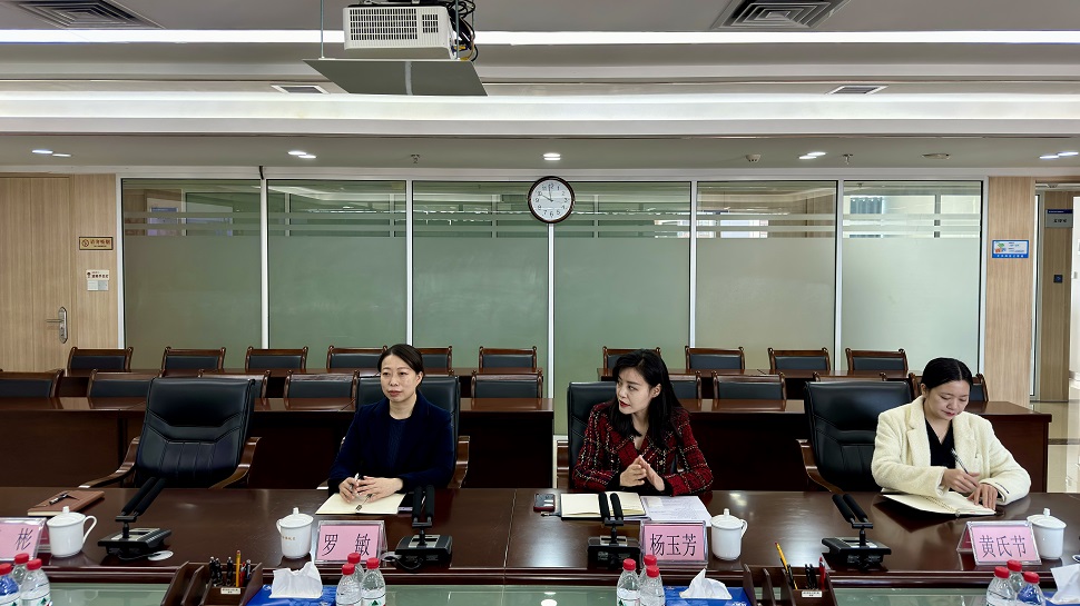 座谈3.jpg